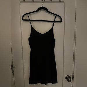 Wilfred (aritzia) black silk size medium dress